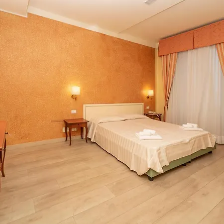 Lvg Hotel Collection - Pallanza 4*