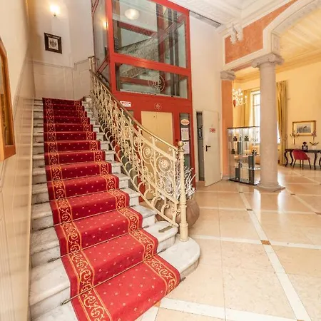 Lvg Hotel Collection - Pallanza 4*