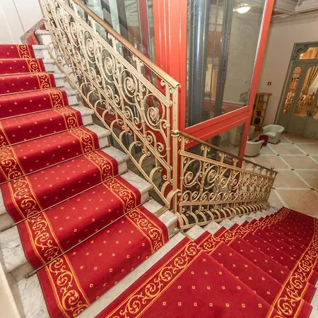 Pallanza By Lvg Collection 4* Вербания