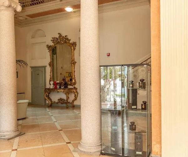 Lvg Collection - Pallanza Вербания